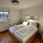 Bright & Stylish Apartment In Vienna - Newly Renovated, City Center Easy To Reach