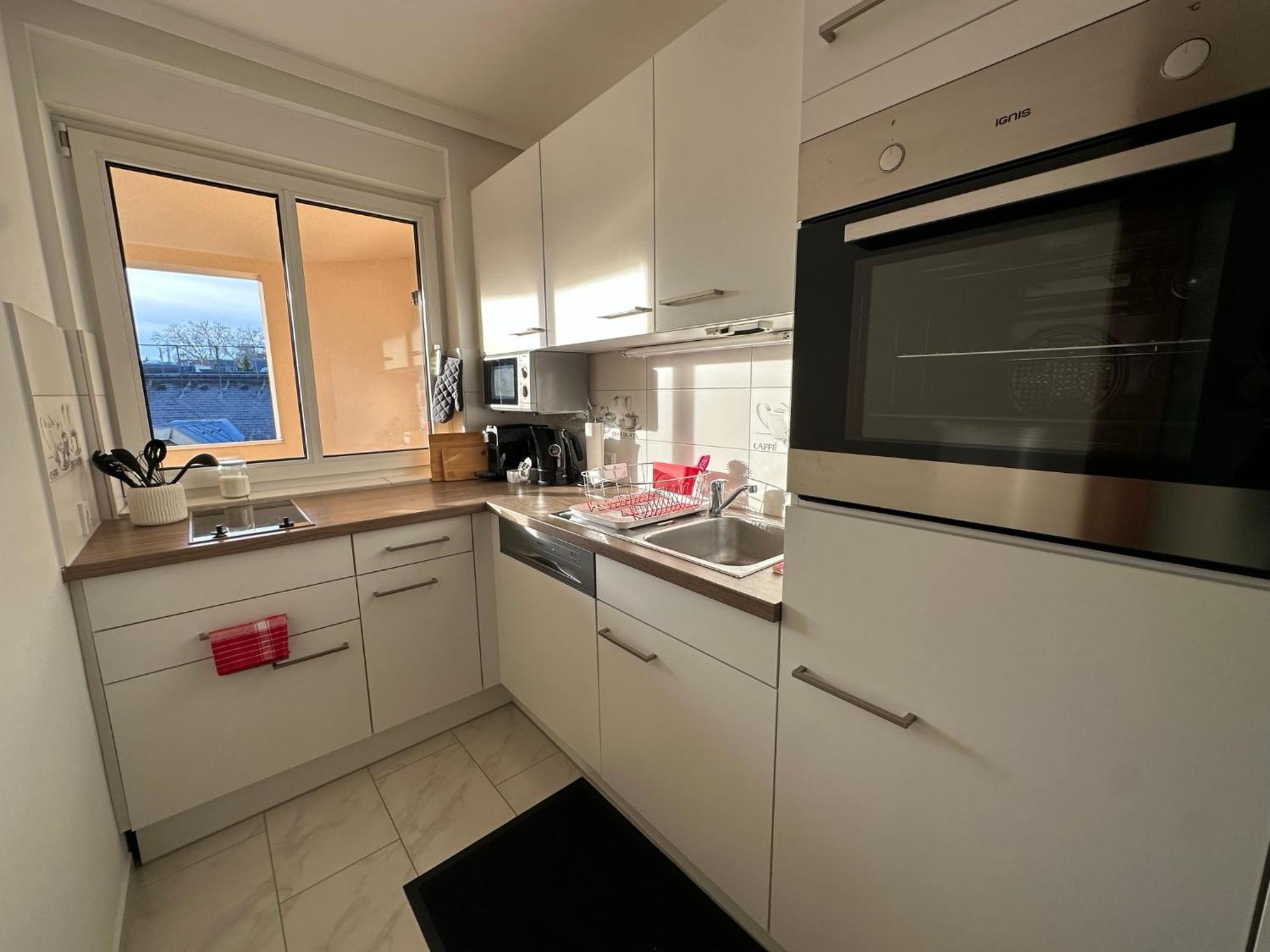Bright & Stylish In - Newly Renovated, Center Easy To Reach Appartamento