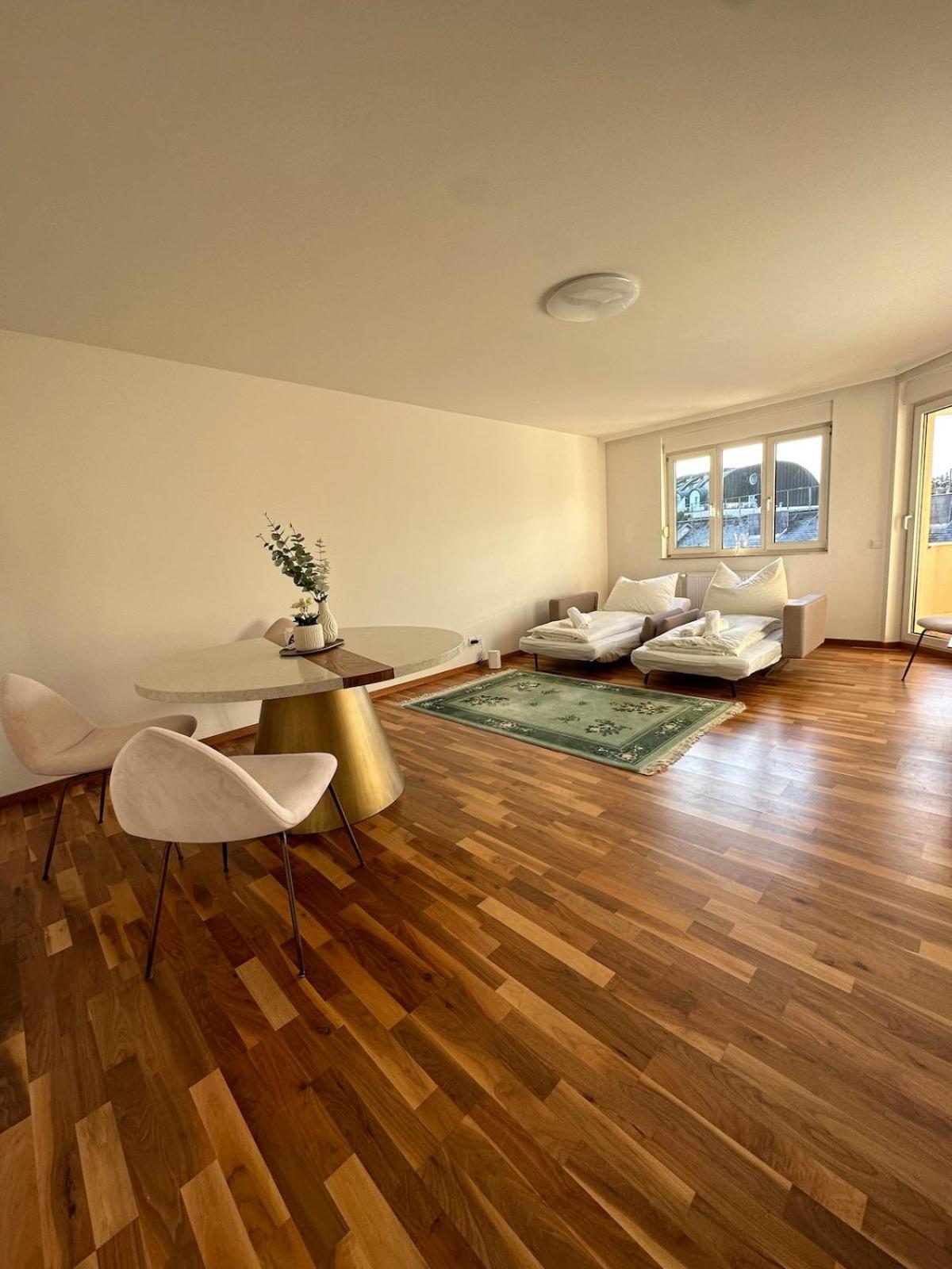 Appartamento Bright & Stylish In - Newly Renovated, Center Easy To Reach *